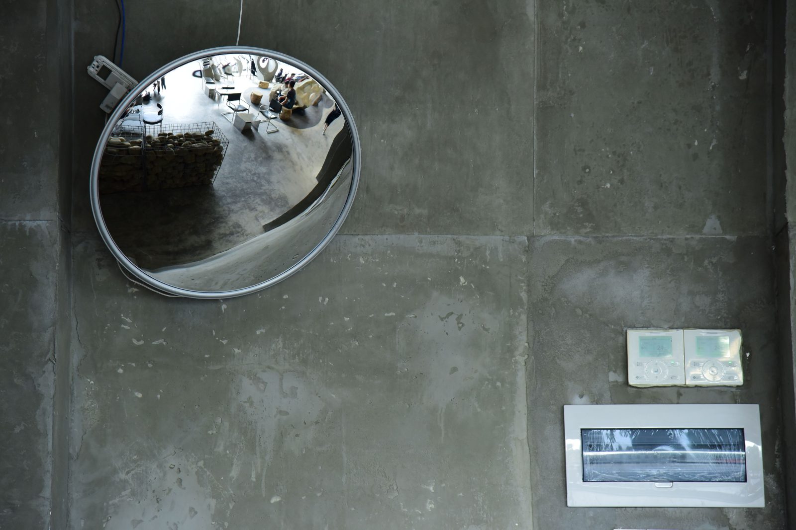 Comment fabriquer un miroir verrière soi-même sans exploser son budget ?